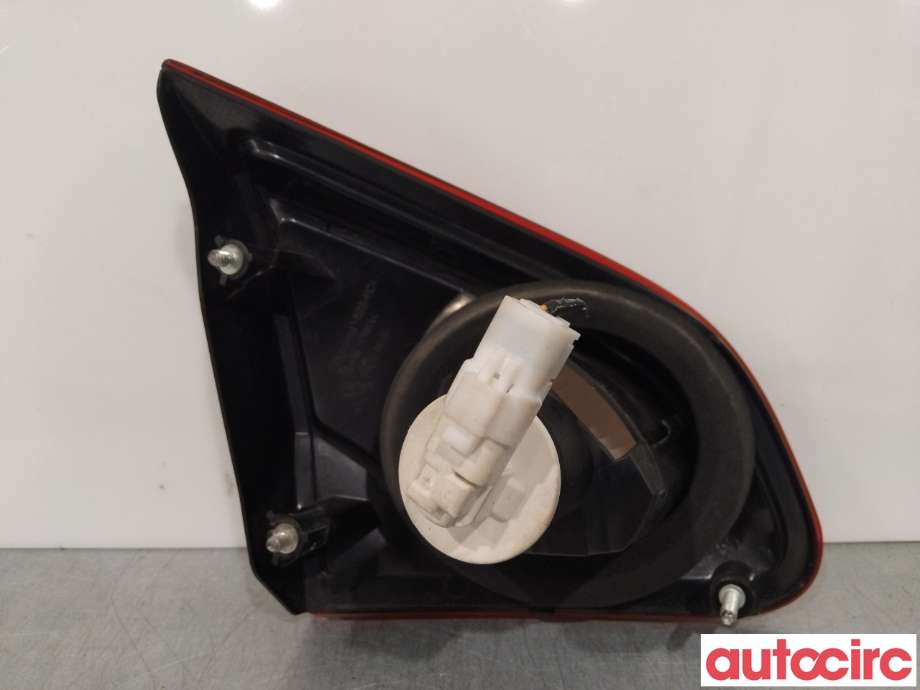 Baklykt høyre indre til Nissan Qashqai 2010-2014 (Type I, Fase 2)  (NISSAN|26550BR01A)