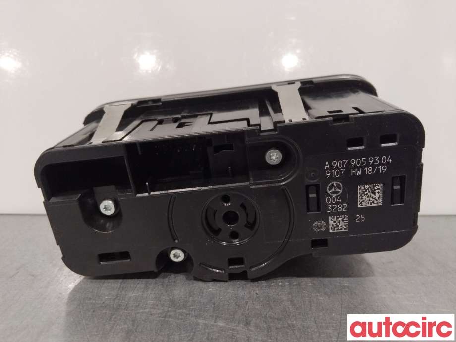 Bryter lys til Mercedes Sprinter 2013-2018 (Fase 2) (906) (906) (MERCEDES|A9079059304|Q043282)