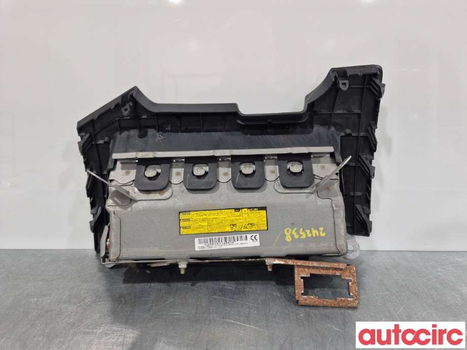 Airbag kne til Toyota Avensis 2015-2019 (Type III, Fase 2)  (TOYOTA|7390005032C1|)