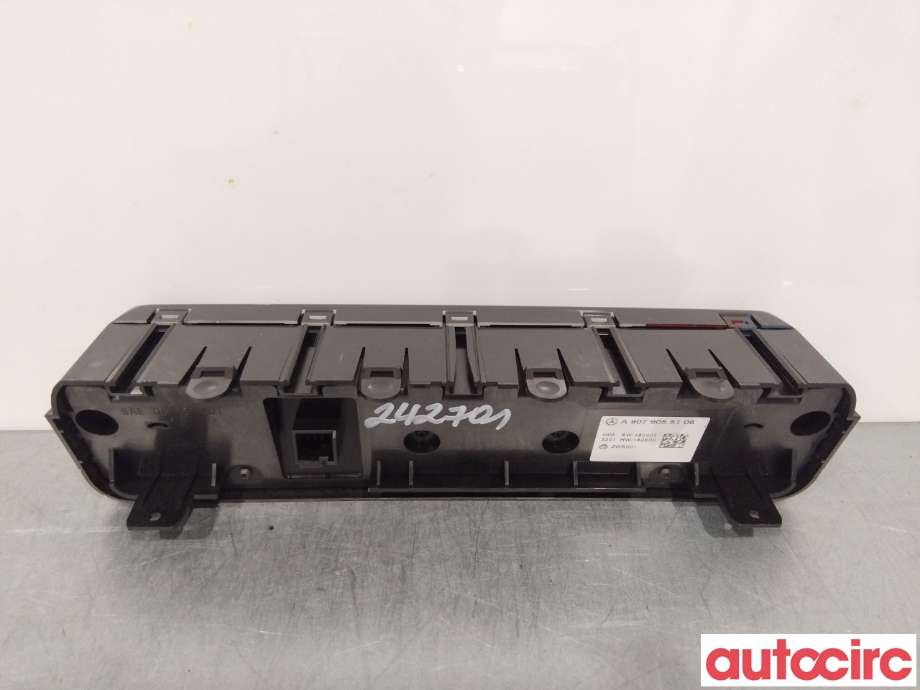 Varmeapparat betjening til Mercedes Sprinter 2013-2018 (Fase 2) (906) (906) (MERCEDES|A9079055106|SW-182401)