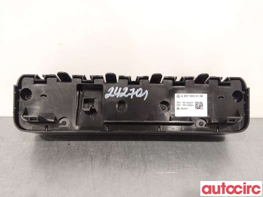 Varmeapparat betjening til Mercedes Sprinter 2013-2018 (Fase 2) (906) (906) (MERCEDES|A9079055106|SW-182401)