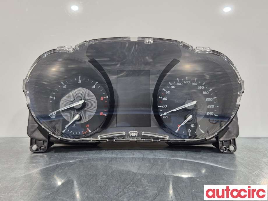 Instrumentpanel til Toyota Avensis, 2015-2019 (Type III, Fase 2)  (TOYOTA|8380005W83)