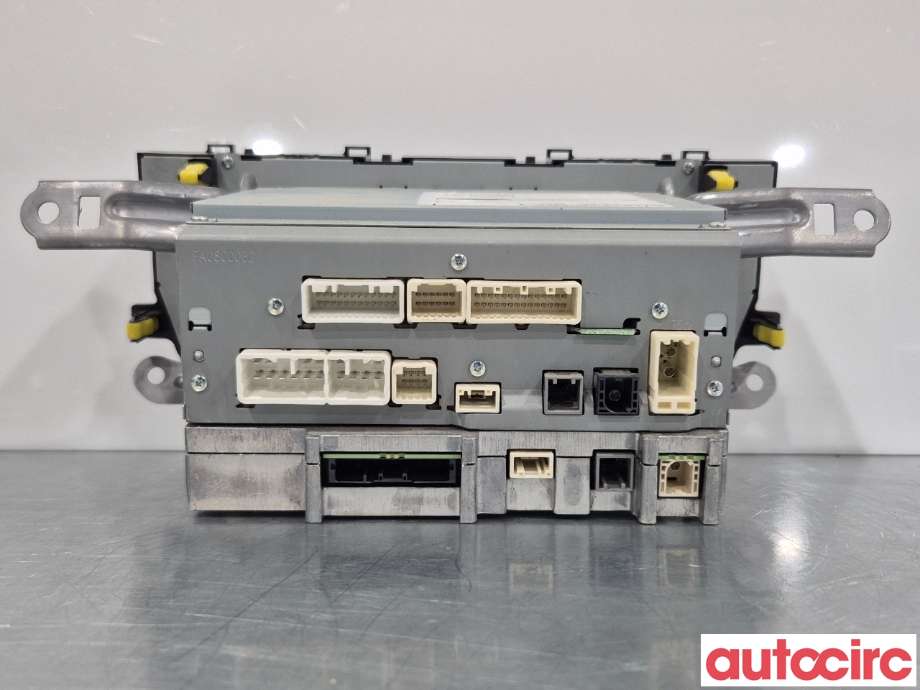 Bilstereo til Toyota Avensis 2015-2019 (Type III, Fase 2)  (TOYOTA|8614005250)