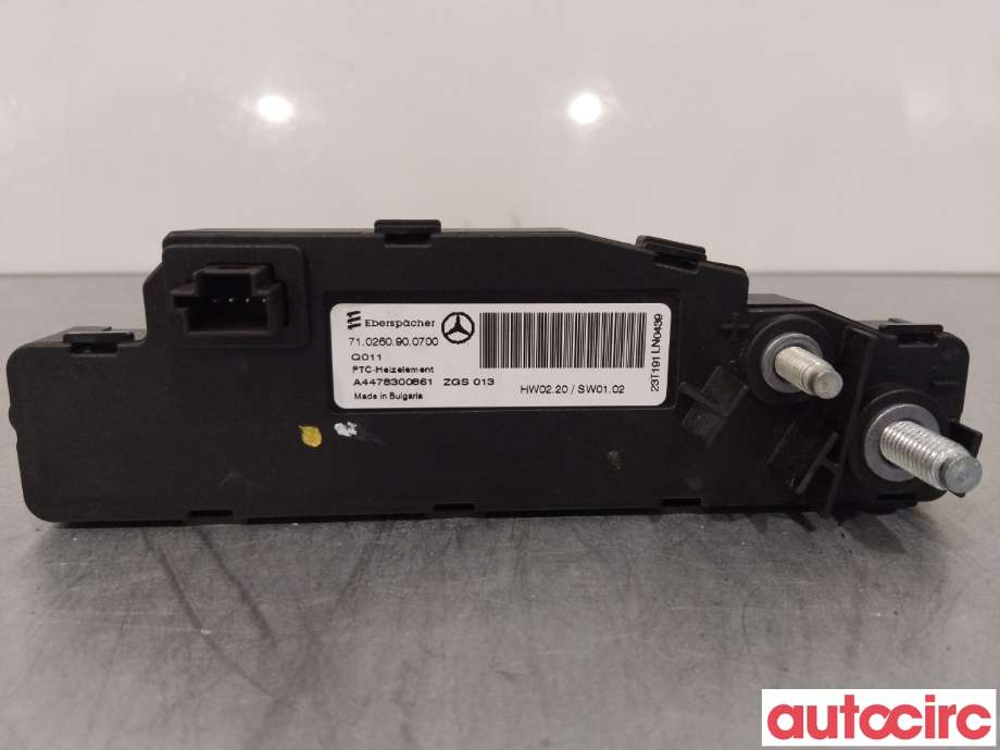 Varmeapparat register til Mercedes Sprinter 2013-2018 (Fase 2) (906) (906) (MERCEDES|A4478300861|71-0260-90-0700)
