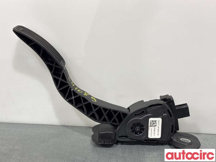 Pedal gass til Tesla Model X 2016-->>  (TESLA|1005307-00-A||6PV933370-17)