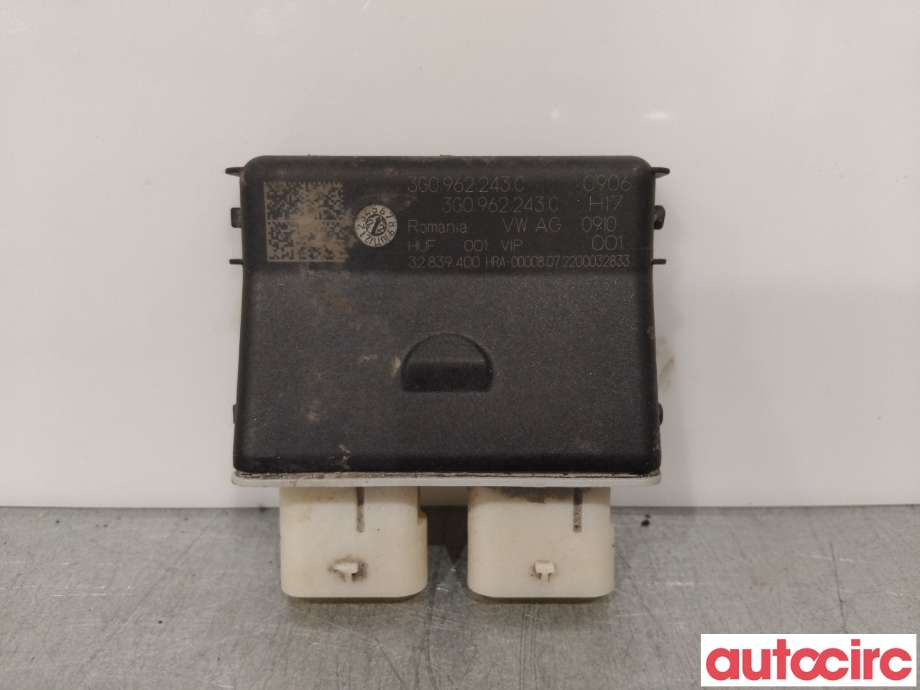 Styreenhet elektrisk bakluke til VW Passat, 2015-2019 (Fase 1) (B8) (B8) (VOLKSWAGEN|3G0962243C)