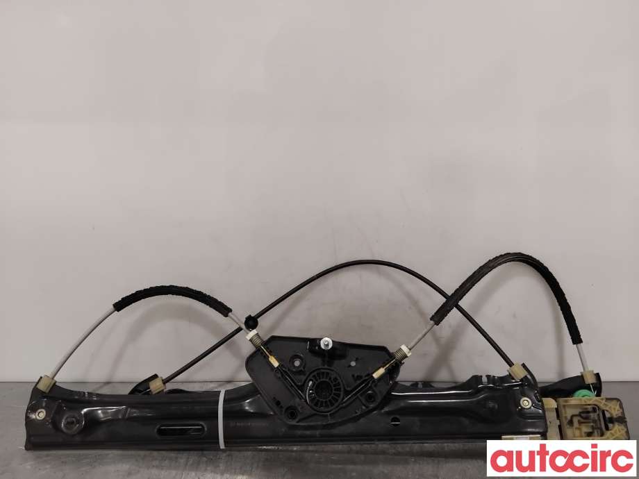 Ruteheis venstre foran til BMW X3 2010-2017 (F25) (F25) (BMW|67627322747|C11468-101A|7322747)