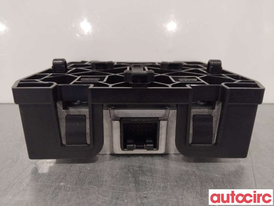 Styreenhet diverse til VW Passat 2015-2019 (Fase 1) (B8) (B8) (VOLKSWAGEN|5QE035335R|)