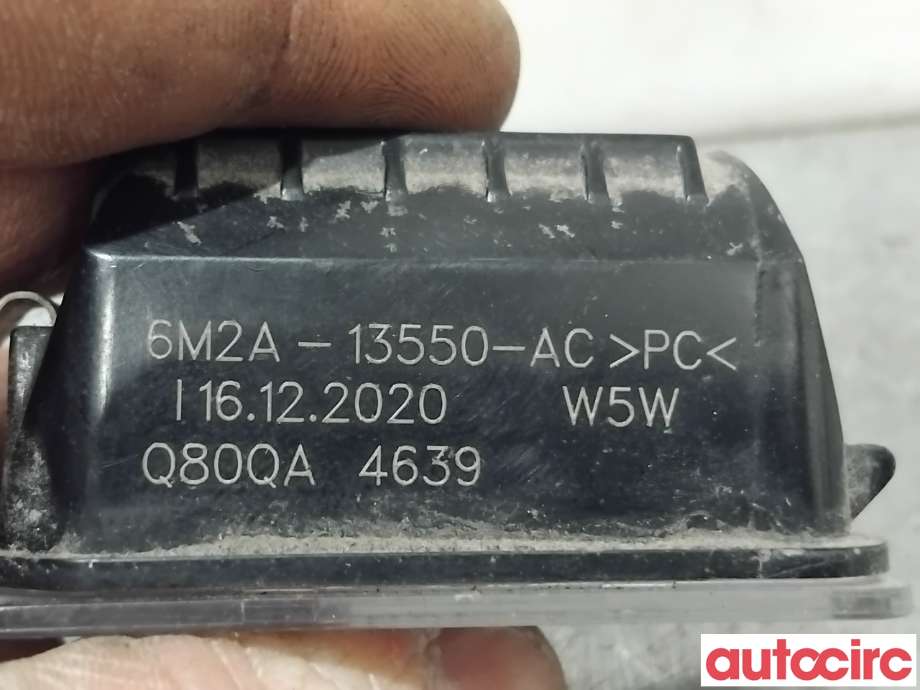 Skiltlys til Ford Transit Custom 2013-2023 (Type I)  (FORD|5105886||6M2A-13550-AC)
