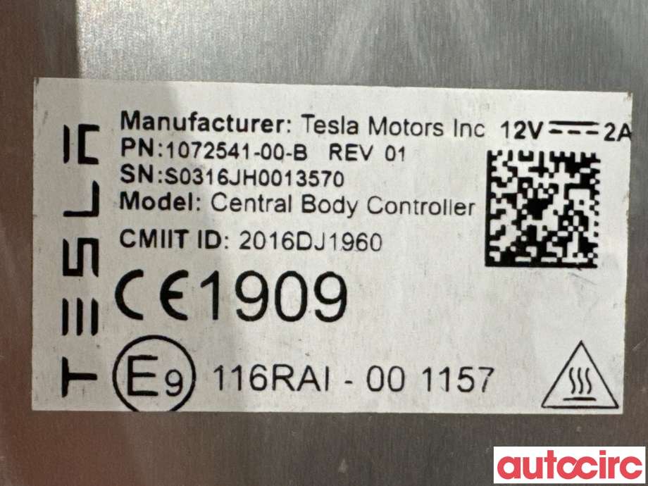 Styreenhet comfort (BCM) til Tesla Model X 2016-->>  (TESLA|1072541-00-B|)