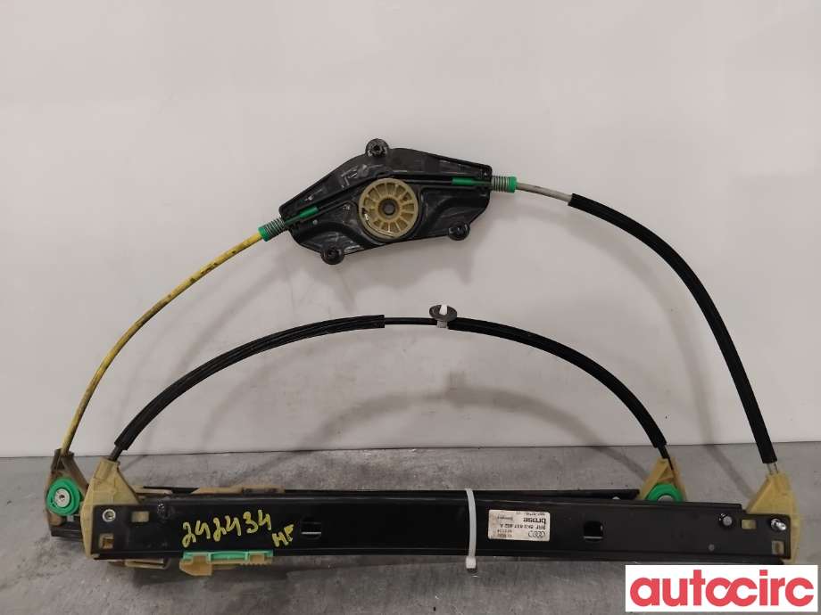 Ruteheis til Audi A4 2007-2014 (Type IV) (B8) (B8) (AUDI|8K0837462D|1021-937451-102|8K0837462E)