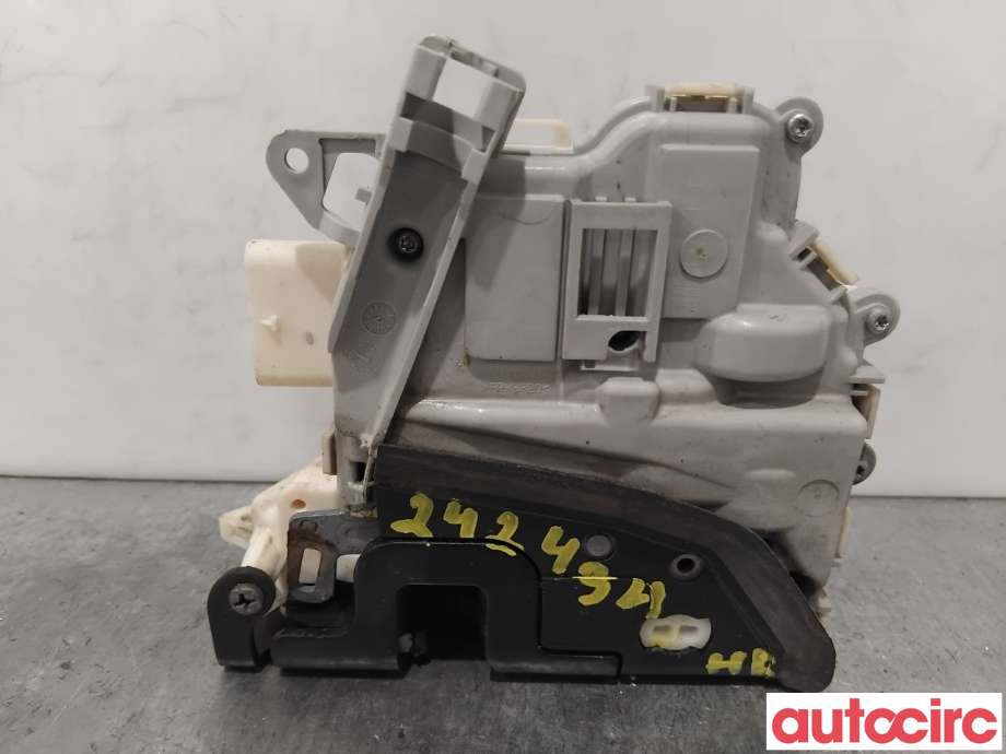 Låsekasse høyre foran til Audi A4 2007-2014 (Type IV) (B8) (B8) (AUDI|8J1837016C||8J1837016E)