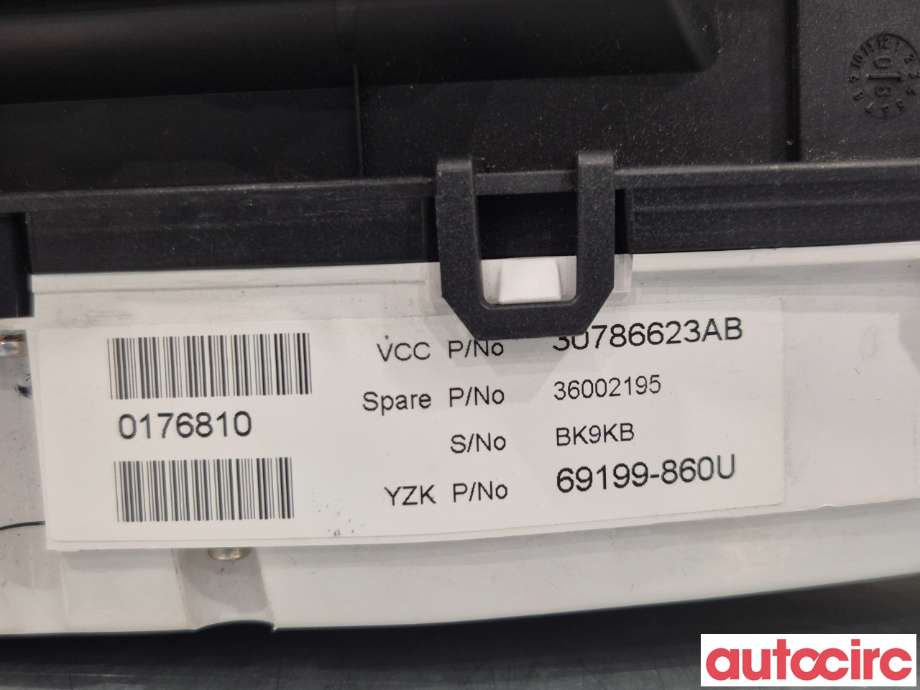 Instrumentpanel til Volvo V70 2007-2013 (Type III, Fase 1)  (VOLVO|36002195)