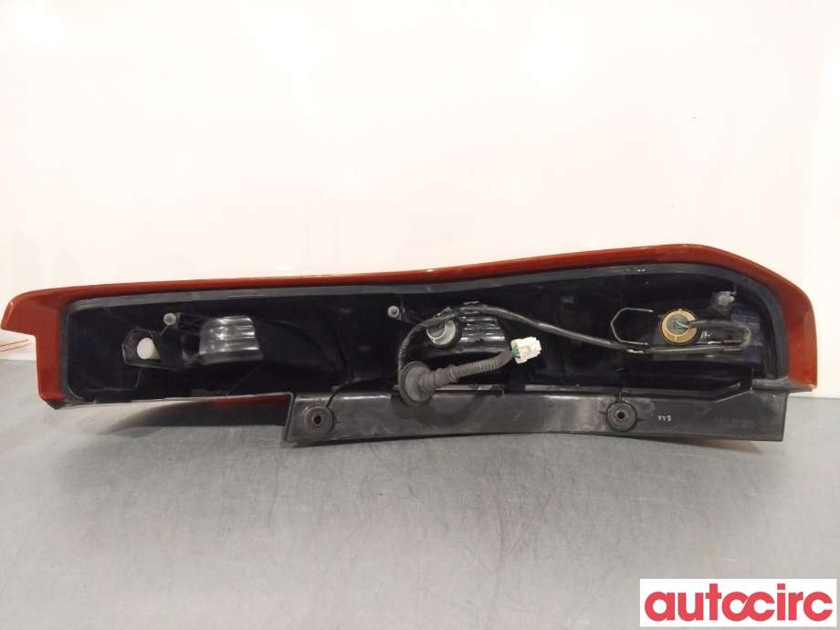 Baklykt venstre til Nissan X-Trail 2007-2014 (T31) (T31) (NISSAN|26555JG00A|26555JG00B)