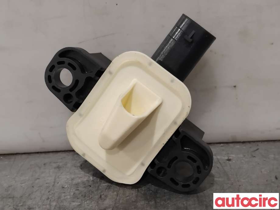Airbag sensor høyre til Mercedes B-Klasse 2011-2018 (W246) (W246) (MERCEDES|A1668210351|56054084AA)