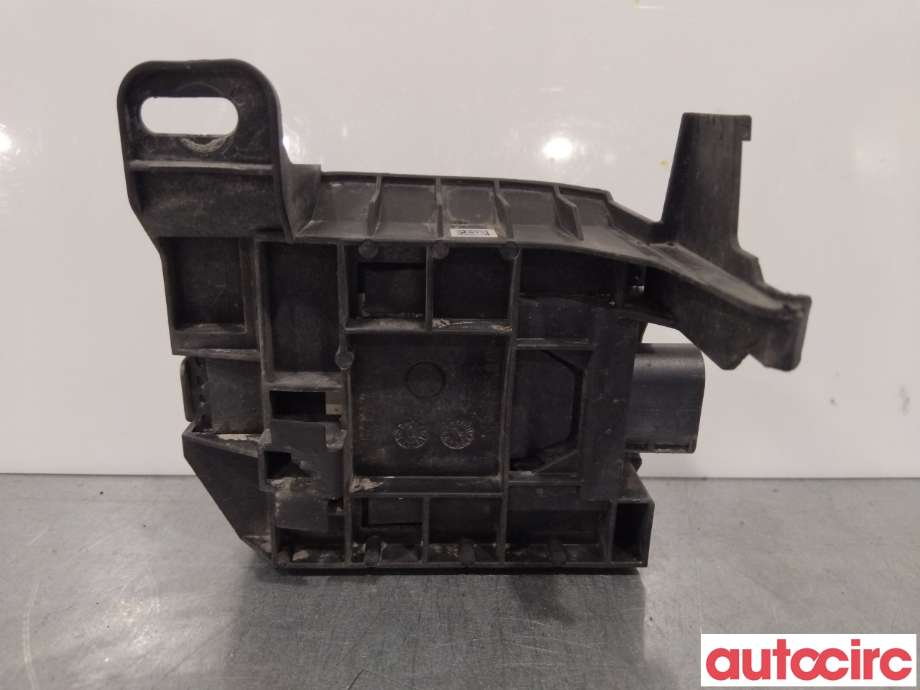 Sensor radar til VW Passat 2015-2019 (Fase 1) (B8) (B8) (VOLKSWAGEN|2Q0907686B|)