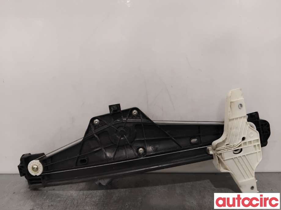 Ruteheis venstre bak til Peugeot 3008 2016-->> (Type II) (PEUGEOT|9810488580|9830389080|9840190280)