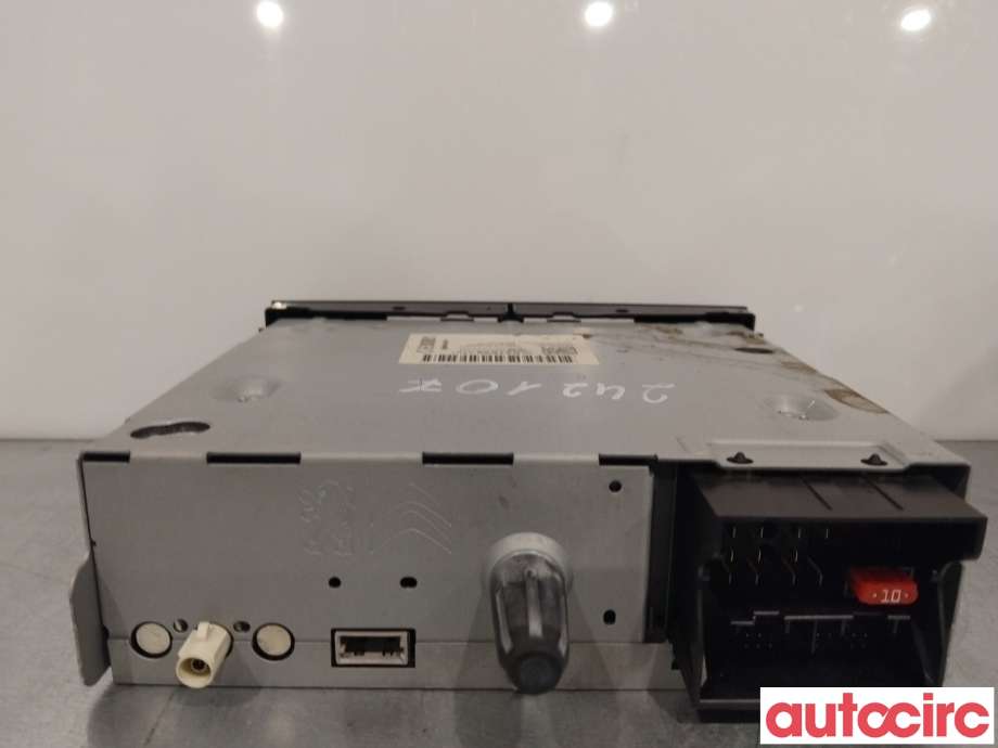 Bilstereo til Citroën Jumpy 2007-2016 (Type II) (CITROEN|16106278XT|98041626XT)