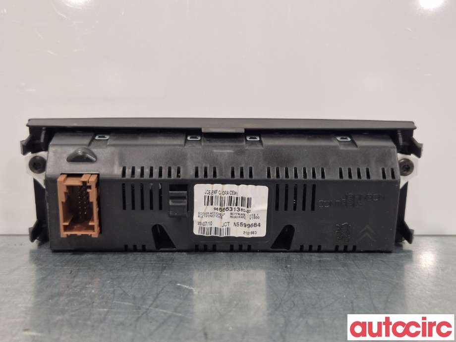 Multimedia display (MCU - Media Controller Unit) til Peugeot 5008 2010-2017 (Type I)  (PEUGEOT|6593T9|9666631380)