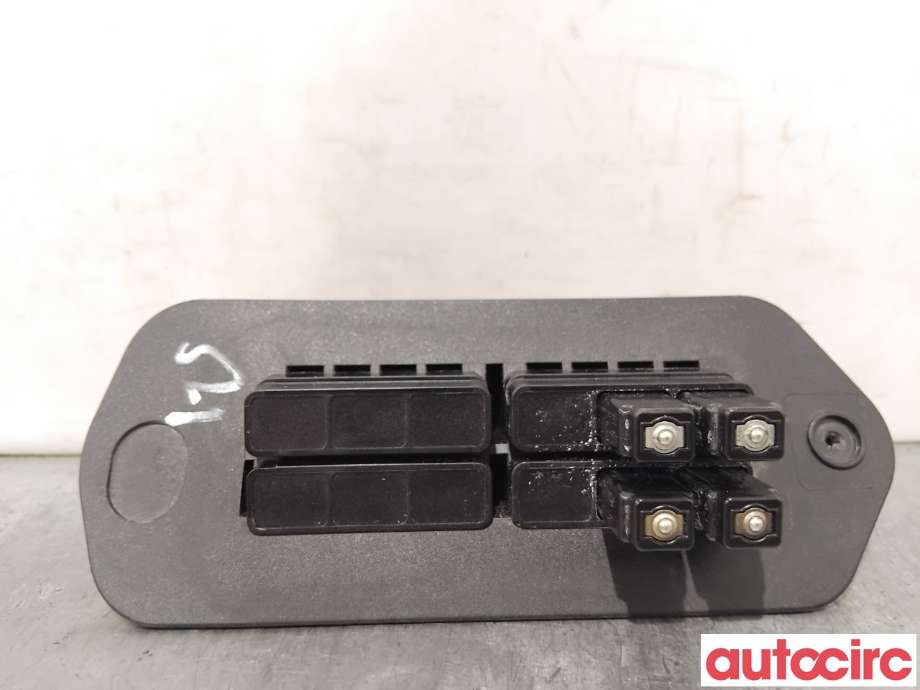 Diverse deler til Renault Kangoo 2008-2021 (Type II) (RENAULT|8200428700|)