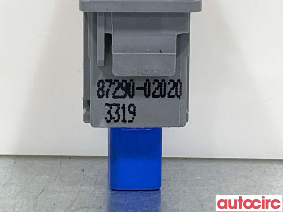 Bryter diverse til Toyota Auris 2010-2012 (Type I, Fase 2)  (TOYOTA|8729002020)