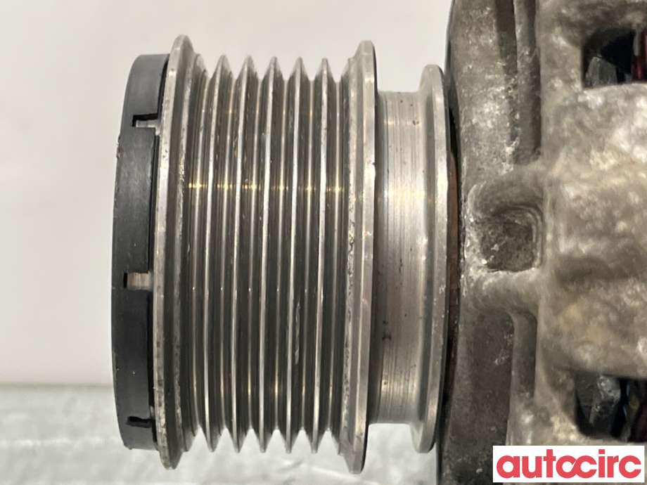 Dynamo til VW Transporter / Caravelle 2009-2015 (Fase 2) (T5) (T5) (VOLKSWAGEN|03G903023X|0121715042|03G903023F)