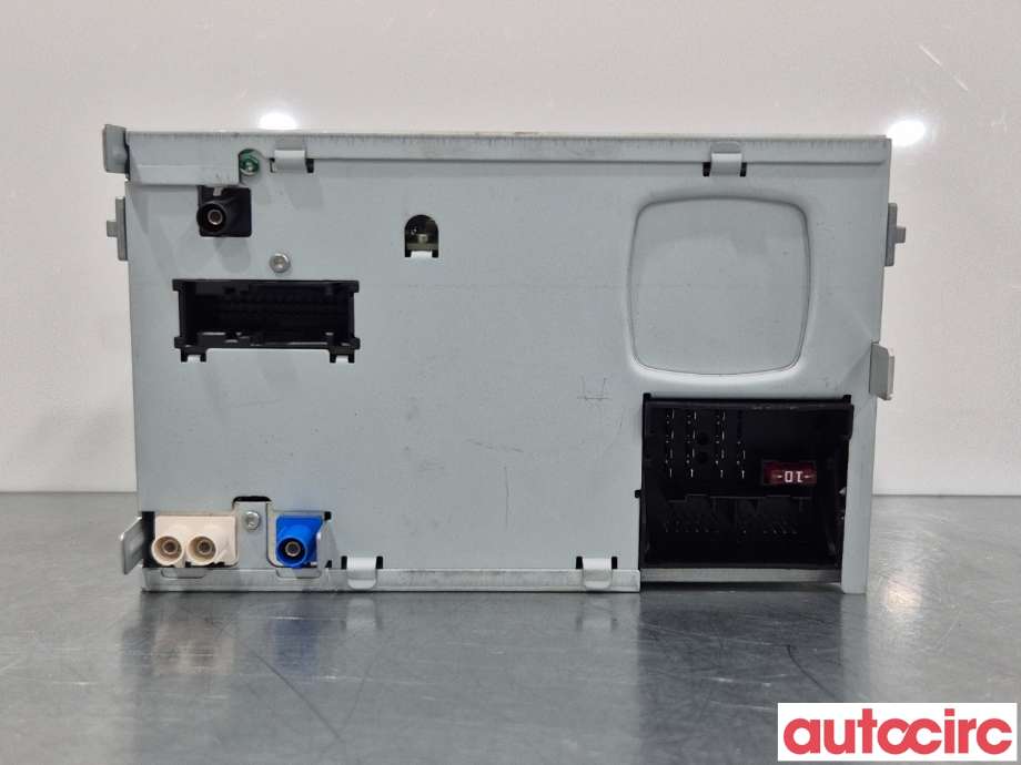 Bilstereo til VW Touran 2010-2015 (Type I, Fase 3) (VOLKSWAGEN|2K0035279CX|2K0035279C)