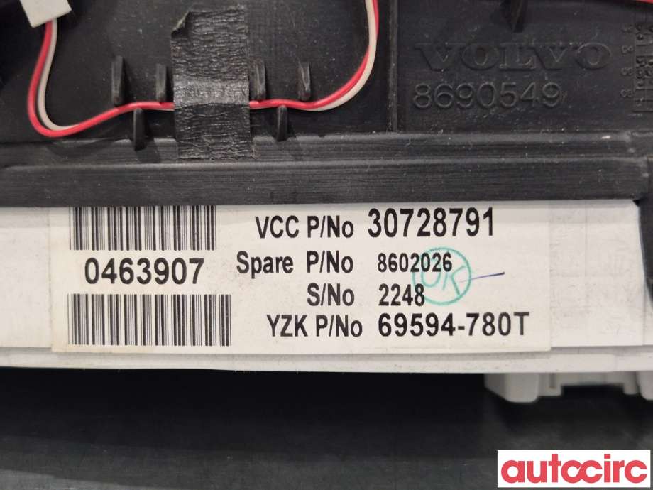 Instrumentpanel til Volvo V70 2005-2007 (Type II, Fase 2)  (VOLVO|36050557|30728791)