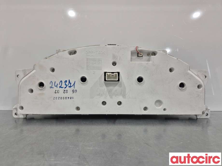 Instrumentpanel til Volvo V70 2005-2007 (Type II, Fase 2)  (VOLVO|36050557|30728791)