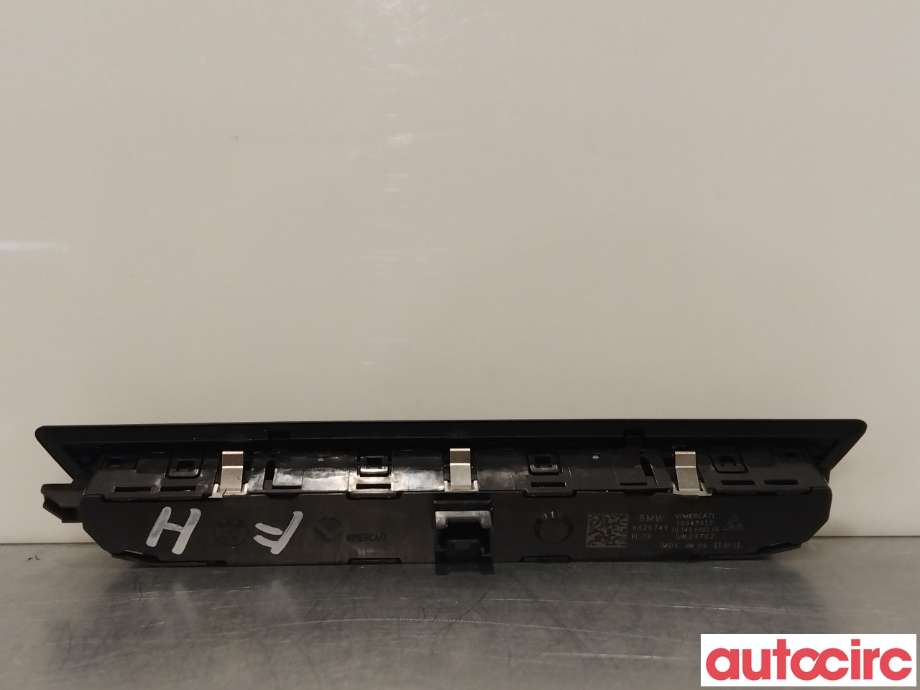 Bryterpanel førersete til BMW 5-Serie 2017-->> (G30/G31) (G30/G31) (BMW|61316826749|6826749)