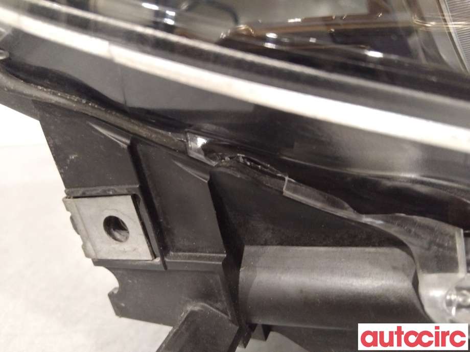 Frontlykt høyre halogen til Mazda CX-5 2012-2017 (Type I)  (MAZDA|KA1L51031P|36720190|KA1L51030L)