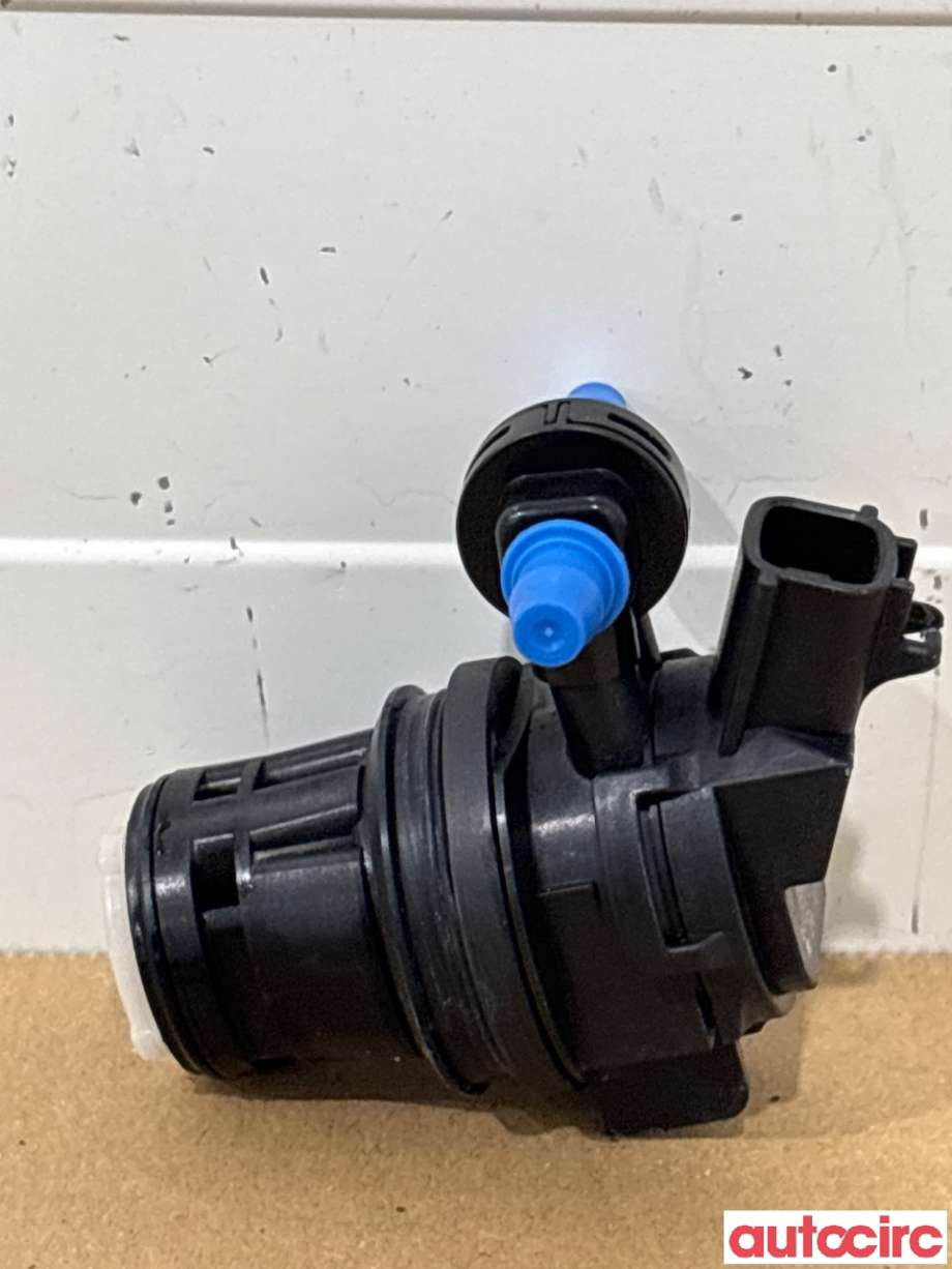 Spylerpumpe foran til Mazda CX-5, 2012-2017 (Type I)  (MAZDA|BBP1-67-482)