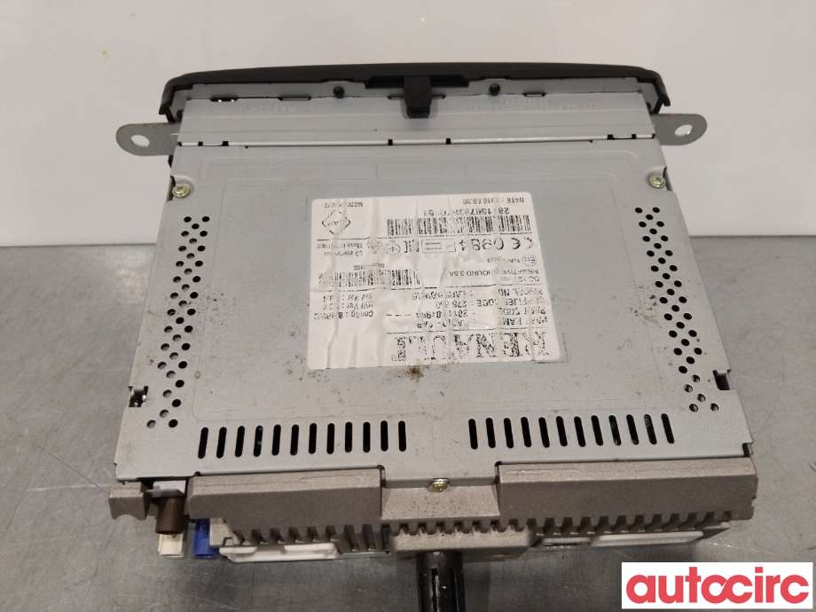 Bilstereo navigasjon til Opel Vivaro B 2014-2019  (OPEL|93460041|LAN5200WR5|93460634)