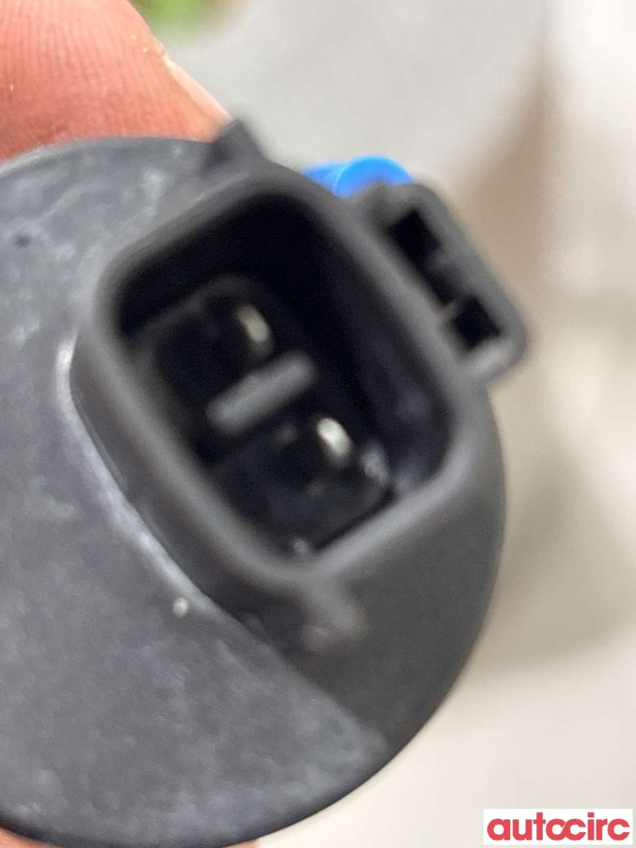 Spylerpumpe foran til Toyota Yaris 2012-2014 (Type III, Fase 1)  (TOYOTA|853300D120|85330-0D120)