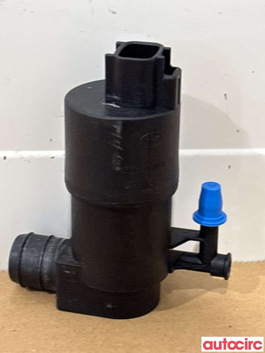 Spylerpumpe bak til Toyota Yaris 2012-2014 (Type III, Fase 1) (TOYOTA|853300F020|85330-0F020)