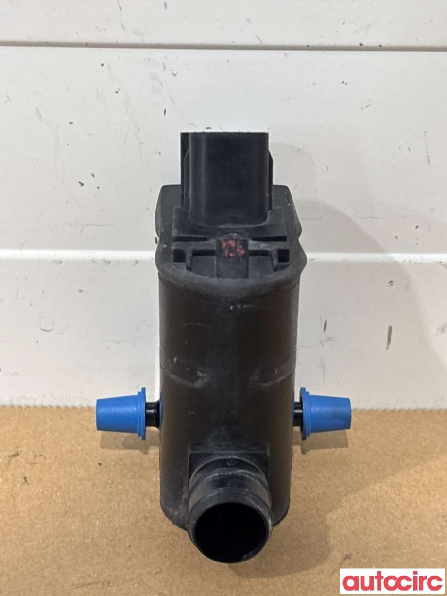 Spylerpumpe foran til Hyundai Santa Fe, 2012-2020 (Type III) (HYUNDAI|985101W000)