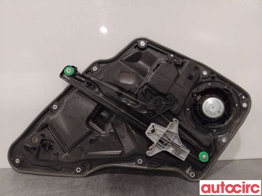 Ruteheis til VW Tiguan 2011-2016 (Type I, Fase 2)  (VOLKSWAGEN|5N0839462A||5N0839730R)