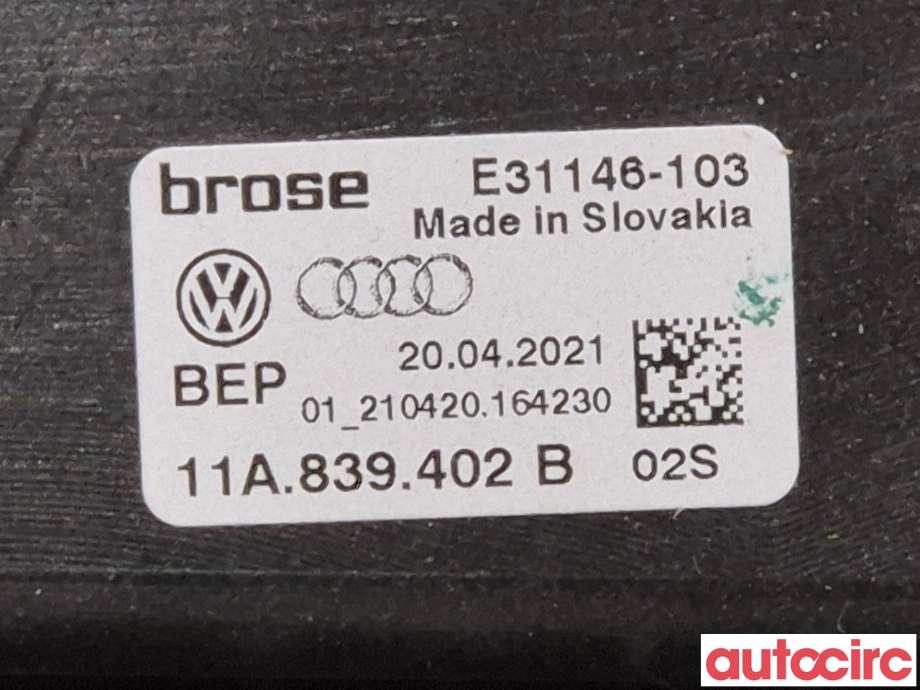 Ruteheis høyre bak til VW ID.4 2020-->>  (VOLKSWAGEN|11A839462E|11A839462B|11A839402B)