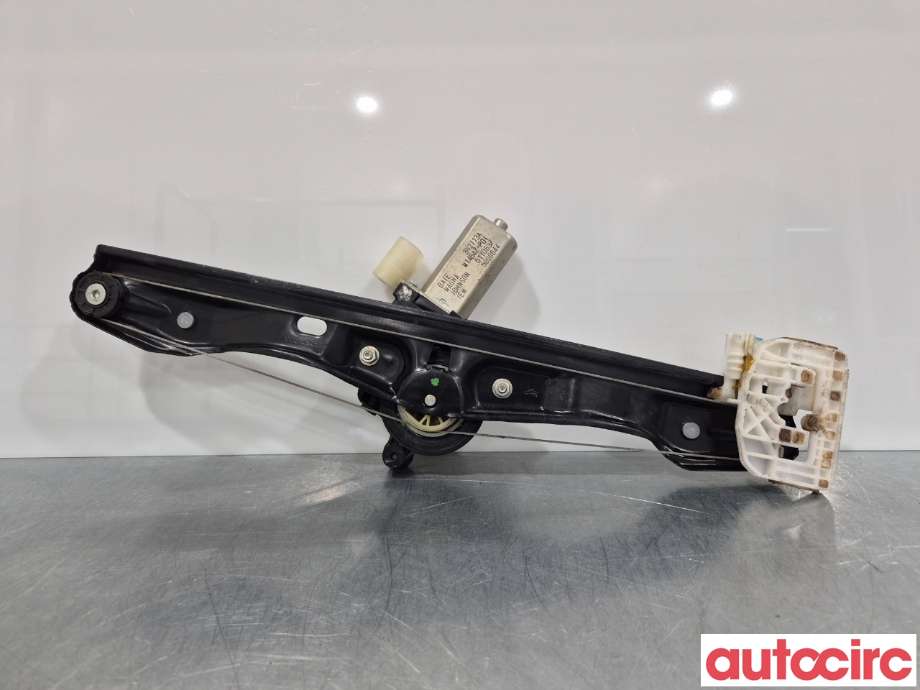 Ruteheis høyre bak til BMW 3-Serie 2012-2018 (F30/F31/F34) (F30/F31/F34) (BMW|51357281888|)