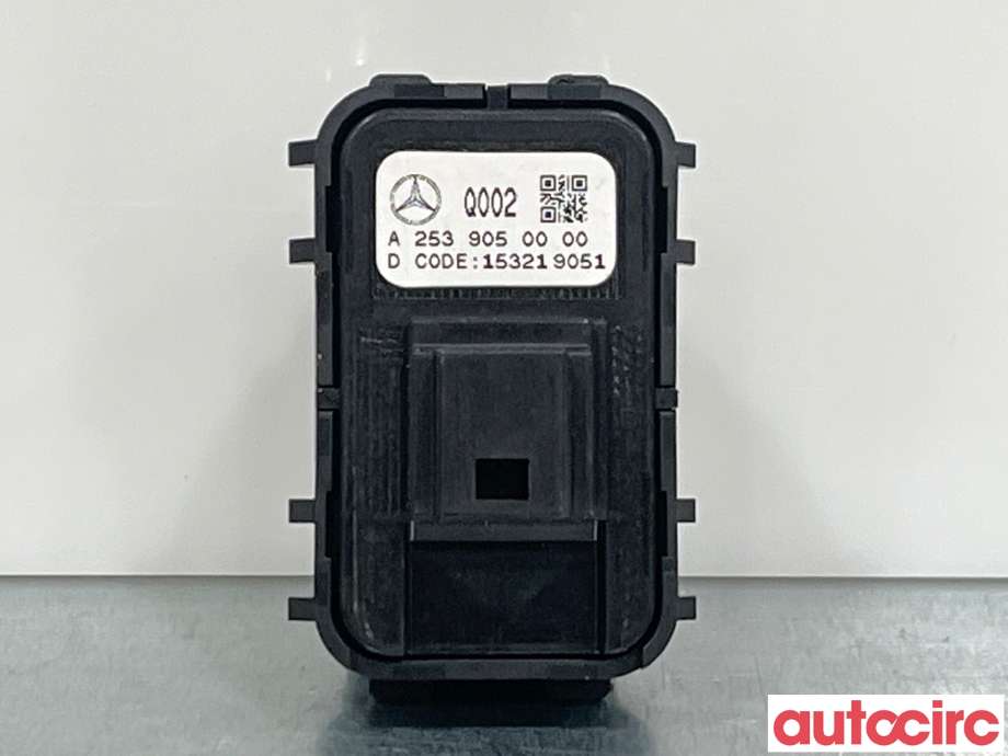 Bryter diverse til Mercedes GLC 2015-2022 (X253) (X253) (MERCEDES|A2539050000)