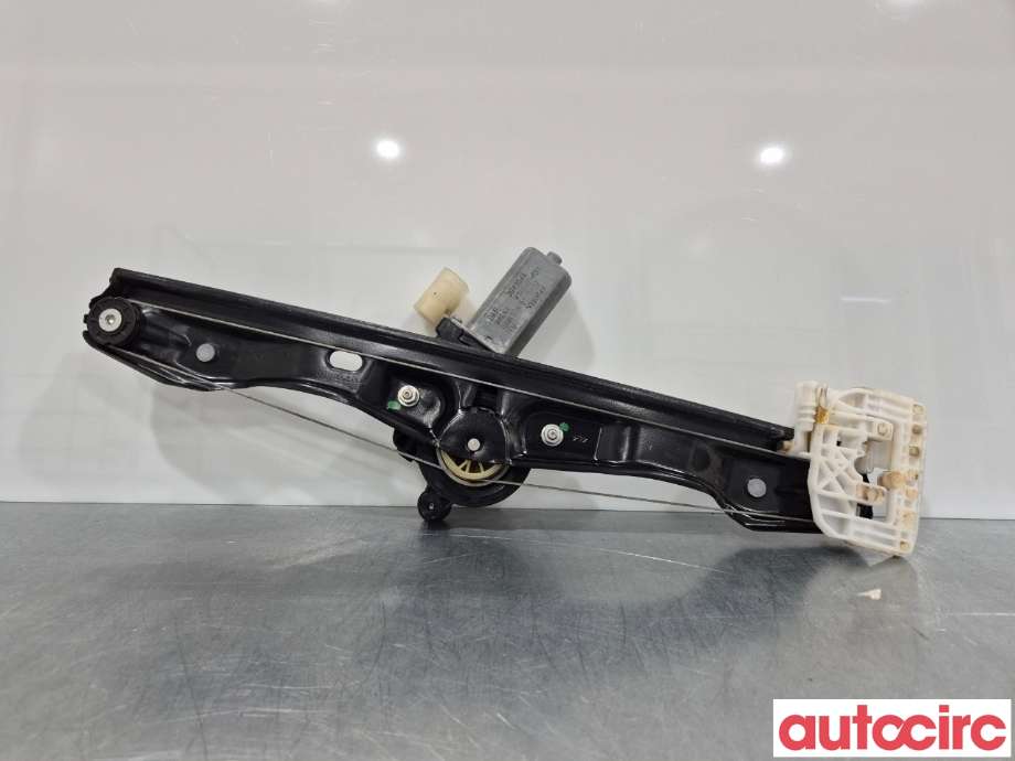 Ruteheis høyre bak til BMW 3-Serie 2012-2018 (F30/F31/F34) (F30/F31/F34) (BMW|51357281888|)