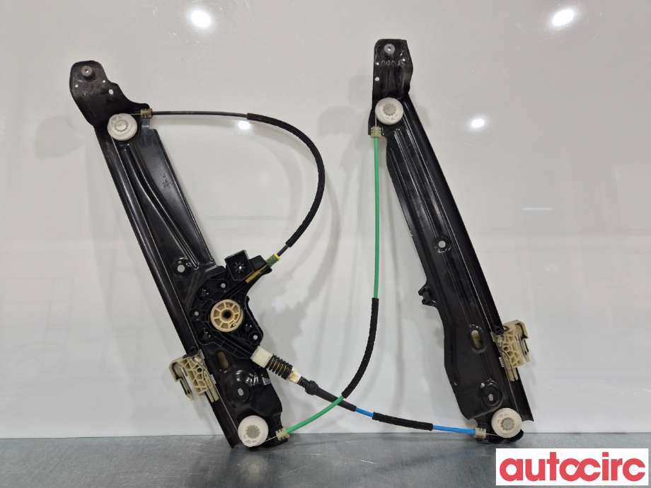 Ruteheis til BMW 5-Serie 2010-2017 (F10/F11) (F10/F11) (BMW|51337182132|)