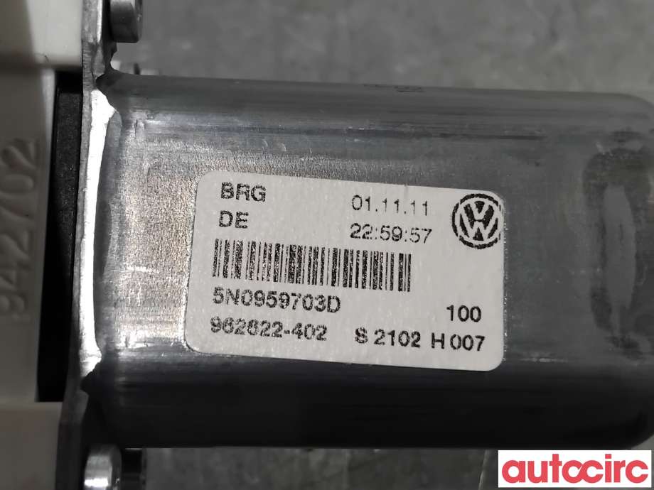 Ruteheis venstre bak til VW Tiguan 2011-2016 (Type I, Fase 2)  (VOLKSWAGEN|5N0959703D|962622-402)