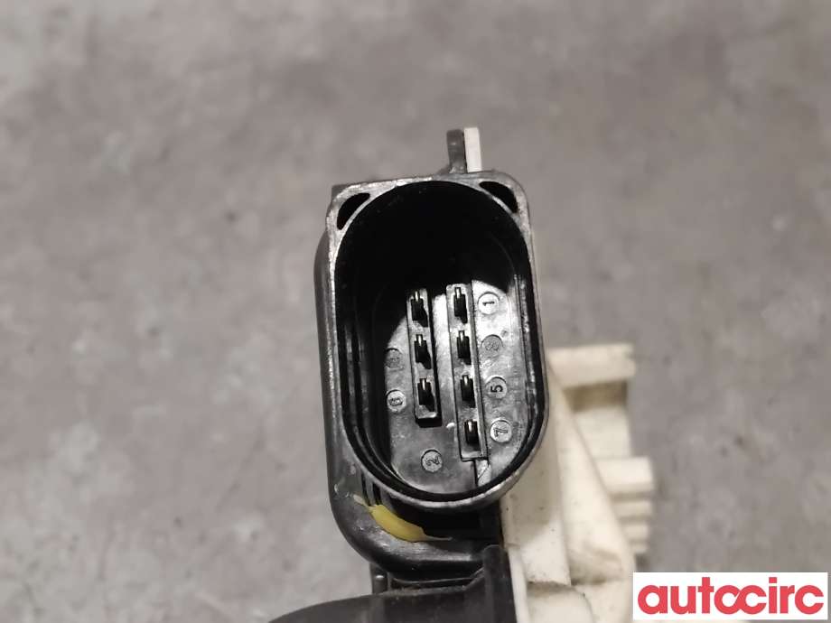Dørlås låskasse til VW Tiguan 2011-2016 (Type I, Fase 2) (VOLKSWAGEN|5N1837015E|8N1837015C|5N1837015M)