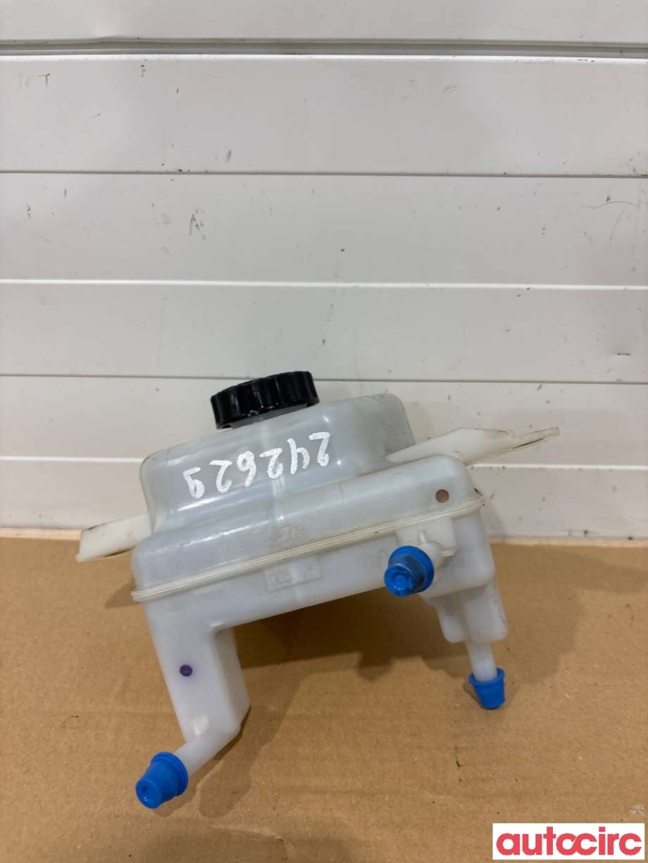 Diverse deler til Toyota Yaris, 2012-2014 (Type III, Fase 1) (TOYOTA|472200D180)