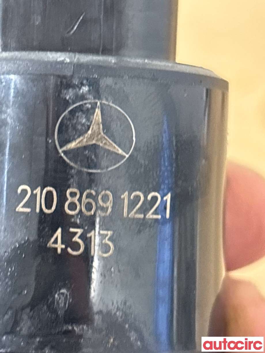 Spylerpumpe til Mercedes C-Klasse 2011-2014 (Fase 2) (W204) (W204) (MERCEDES|A2108691221|2108691221|A2108691121)