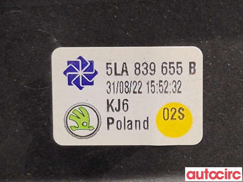 Ruteheis venstre bak til Škoda Enyaq 2021-->>  (SKODA|5LA839461|5LA839655B)