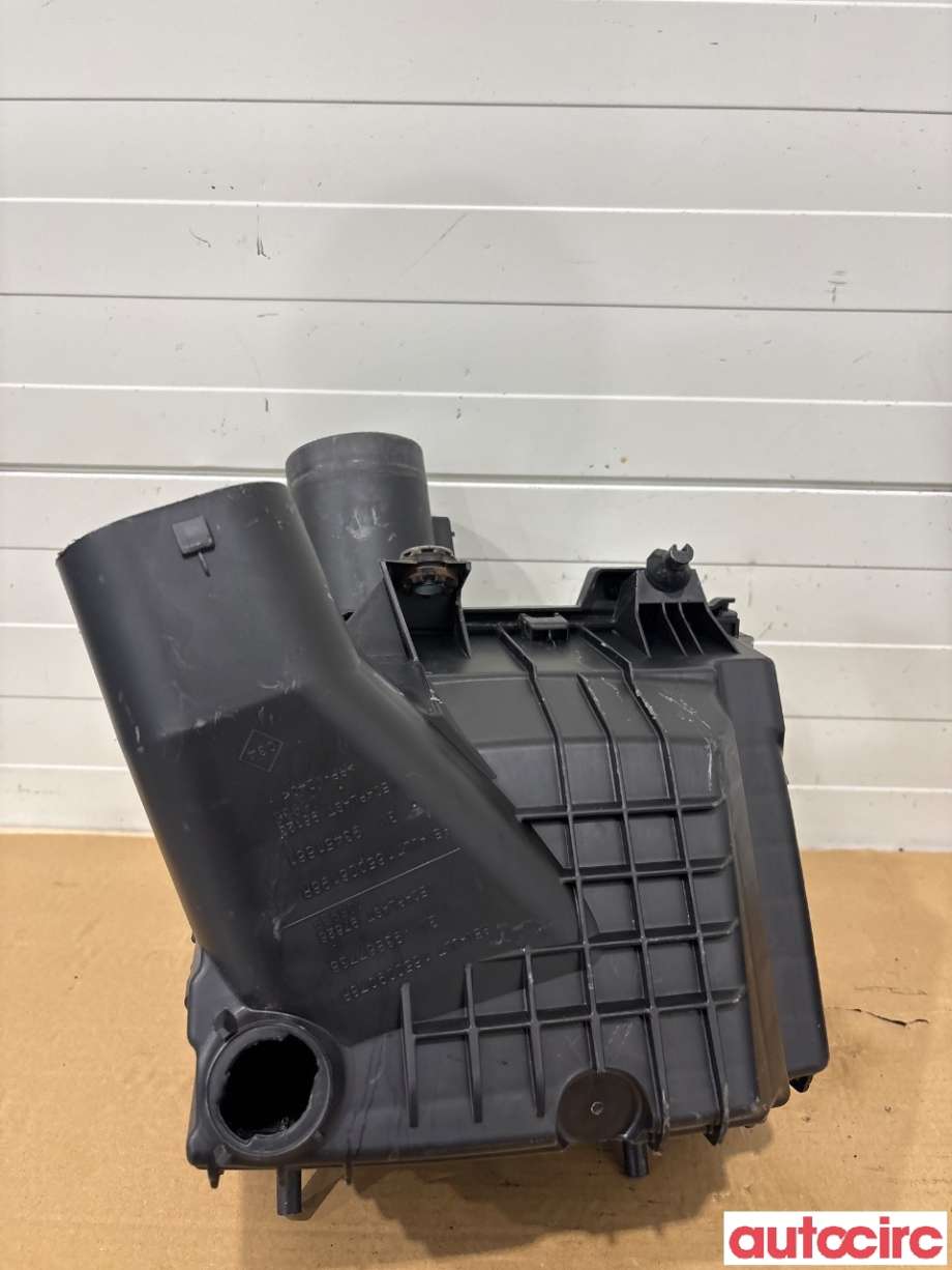 Luftfilterboks til Opel Vivaro B 2014-2019 (OPEL|93867738)