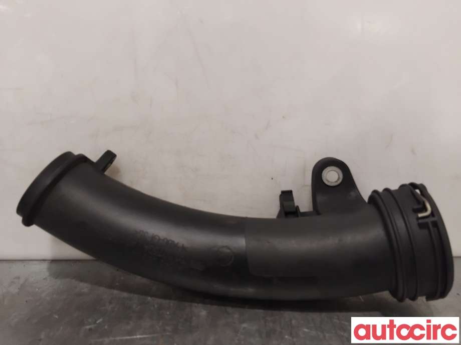 Turbo rør til Mercedes C-Klasse 2007-2011 (Fase 1) (W204) (W204) (MERCEDES|A6460980207|)