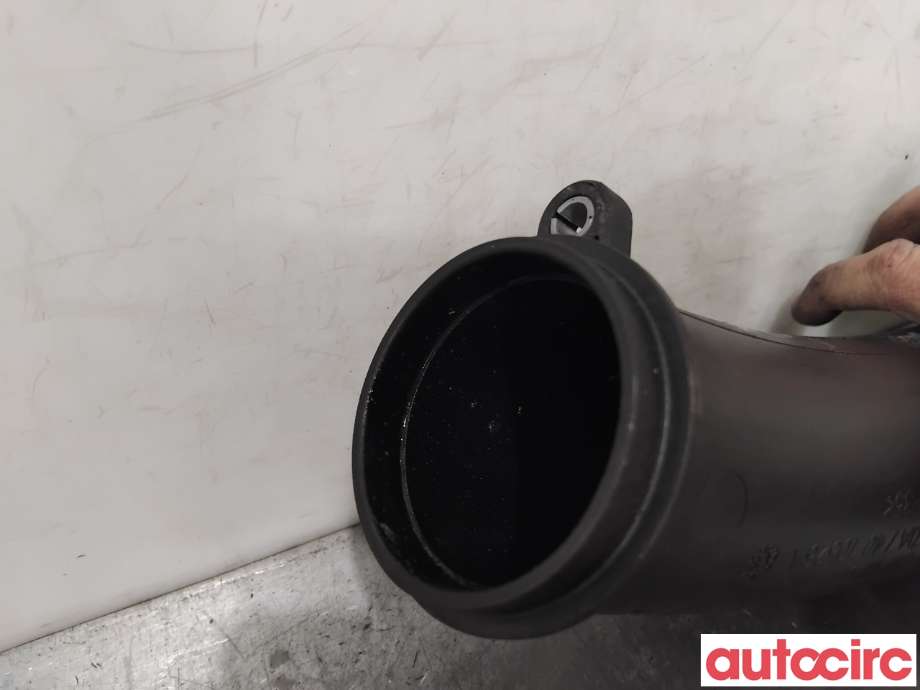 Turbo rør til Mercedes C-Klasse 2007-2011 (Fase 1) (W204) (W204) (MERCEDES|A6460980207|)